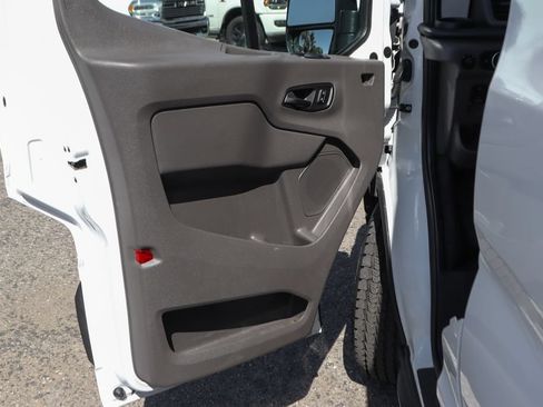 Used 2022 Ford Transit 250 Medium Roof RWD image 20