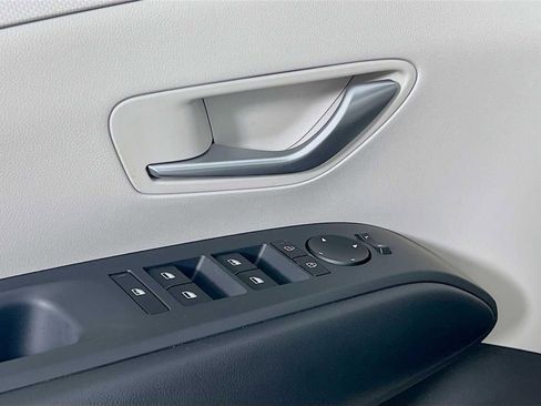 New 2026 Hyundai Tucson Blue SE AWD/4WD image 17