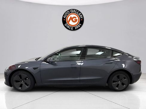 Used 2023 Tesla Model 3 Standard Range RWD image 6