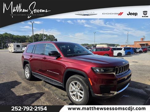Used 2024 Jeep Grand Cherokee L Laredo RWD image 1