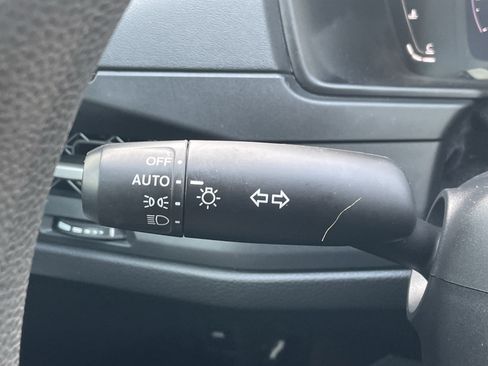 Used 2023 Honda Accord EX image 16