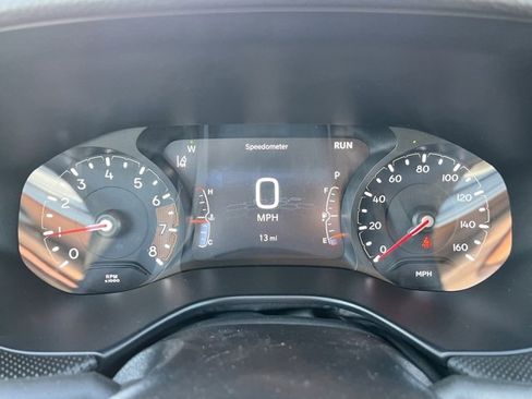 New 2026 Jeep Compass Latitude image 12