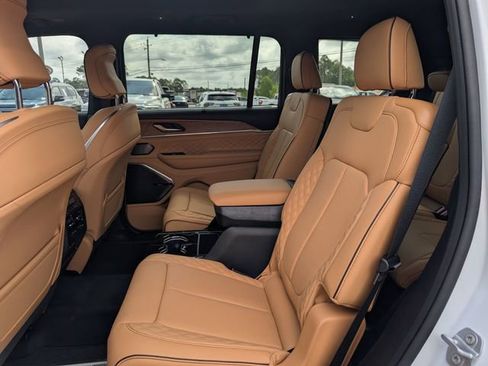 New 2026 Jeep Grand Cherokee L Summit AWD/4WD image 26