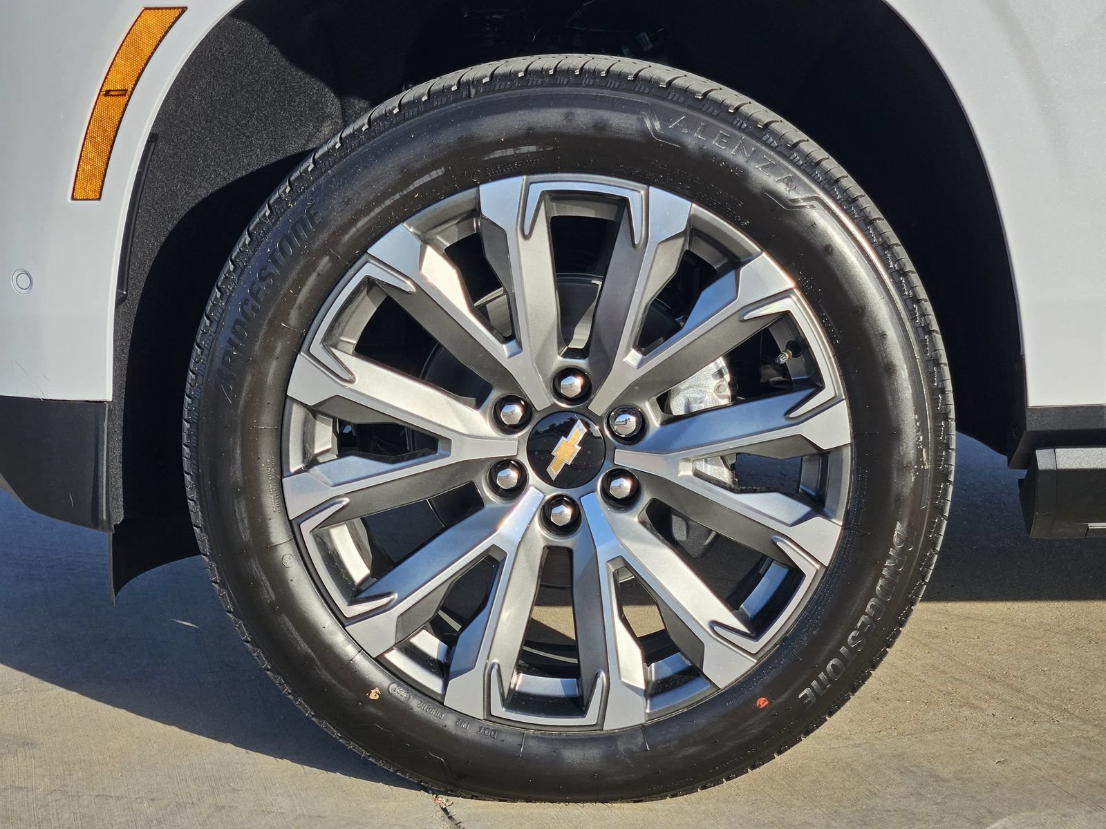 New 2026 Chevrolet Tahoe High Country AWD/4WD image 12