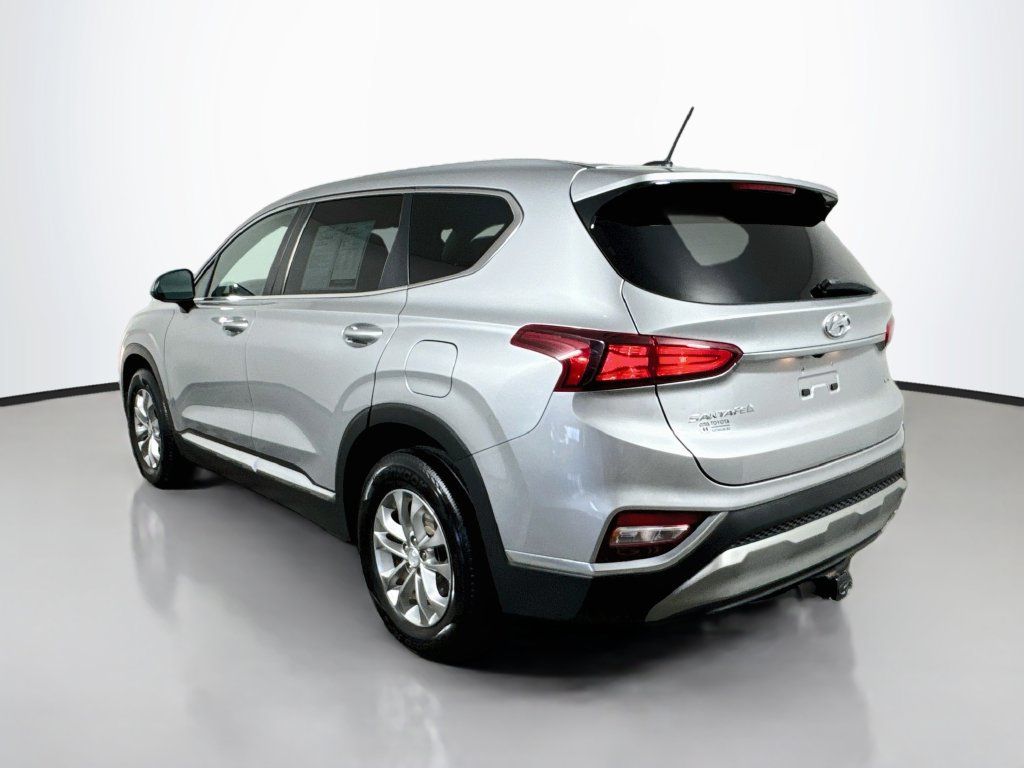 Used 2020 Hyundai Santa Fe SE AWD/4WD image 6