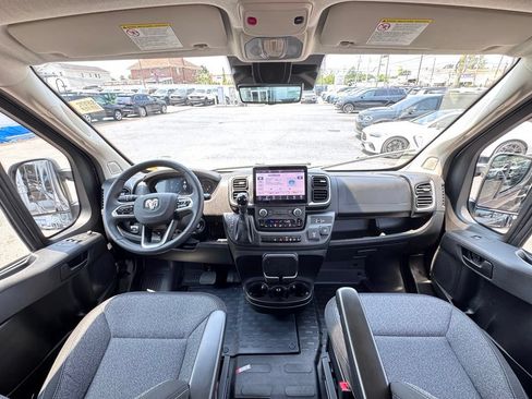 Used 2026 RAM ProMaster 3500 w/ Quick Order Package 22G SLT FWD image 14
