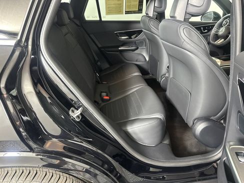 Certified 2026 Mercedes-Benz GLC 300 image 17