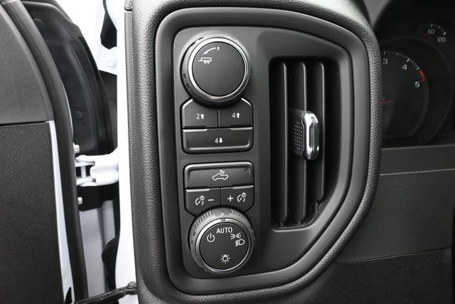 New 2026 Chevrolet Silverado 2500 W/T AWD/4WD image 21