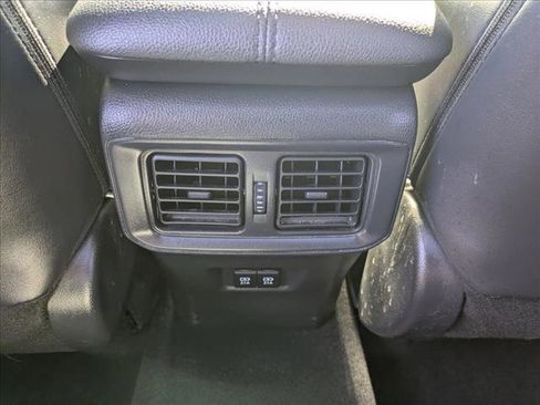 Used 2020 Toyota RAV4 XSE AWD/4WD image 18