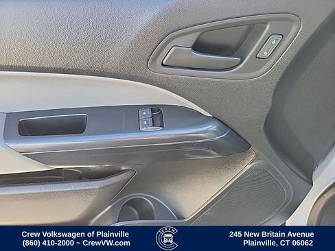 Used 2022 Chevrolet Colorado W/T RWD image 39