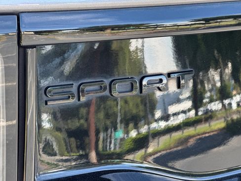 Used 2022 Land Rover Discovery Sport S R-Dynamic AWD/4WD image 40