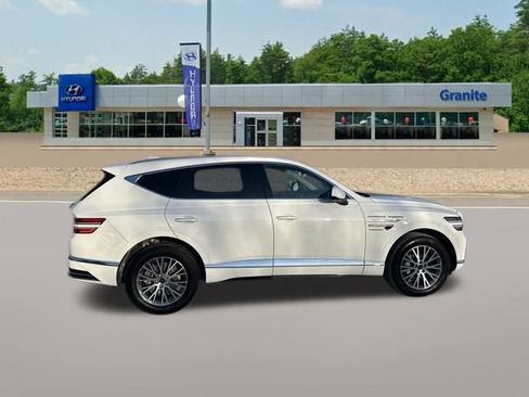 Used 2025 Genesis GV80 2.5T Standard image 6