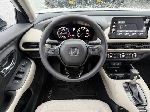 New 2026 Honda HR-V LX image 19