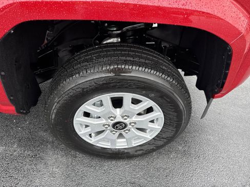 New 2025 Toyota Tacoma SR5 RWD image 10