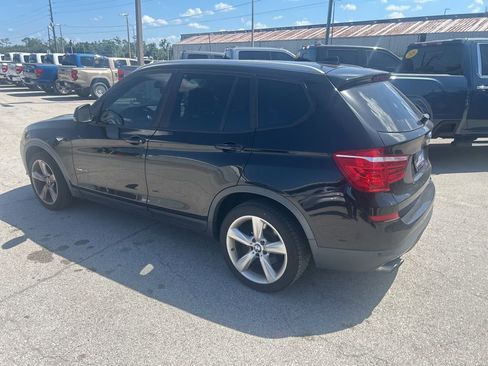 Used 2017 BMW X3 sDrive28i RWD image 4