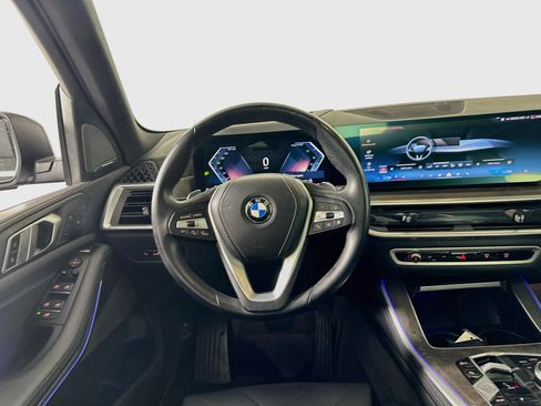 Used 2024 BMW X5 sDrive40i RWD image 17