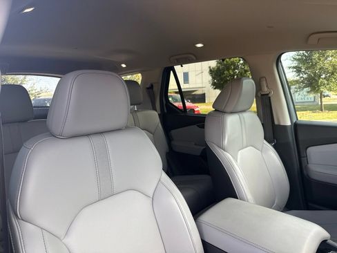 Used 2023 Honda Pilot EX-L image 12