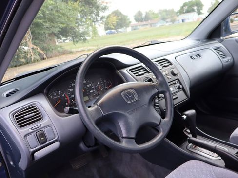Used 2001 Honda Accord LX image 15