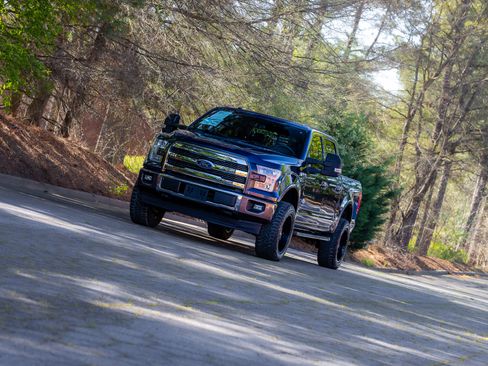 Used 2017 Ford F150 King Ranch w/ Trailer Tow Package image 42