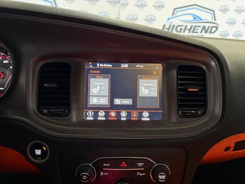 Used 2023 Dodge Charger SXT w/ Blacktop Package image 38