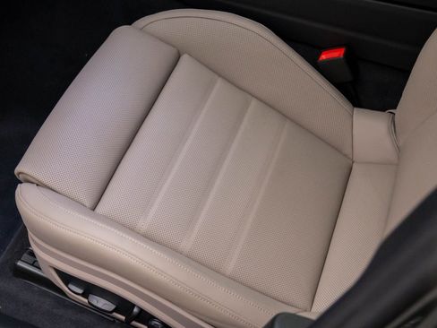 New 2026 Porsche Panamera 4 image 16