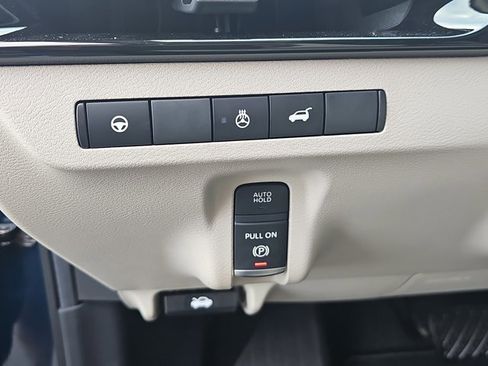 Certified 2025 Nissan Murano SL w/ Cargo Package image 11