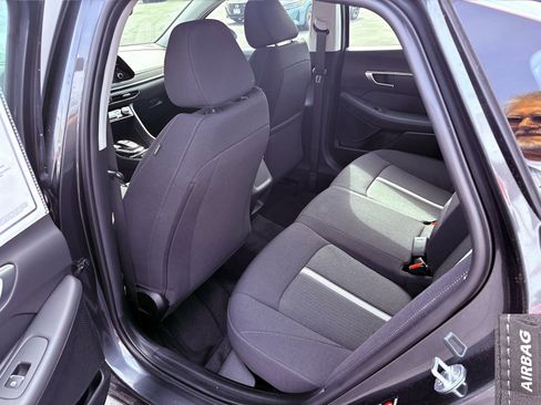 Used 2022 Hyundai Sonata SEL image 18