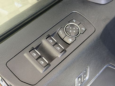 Used 2018 Ford F150 Lariat AWD/4WD image 11