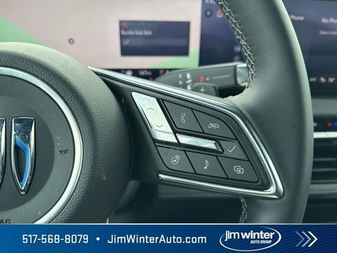 Used 2025 Buick Enclave Preferred image 33