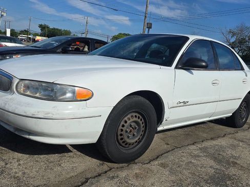 Used 1999 Buick Century Custom FWD image 1