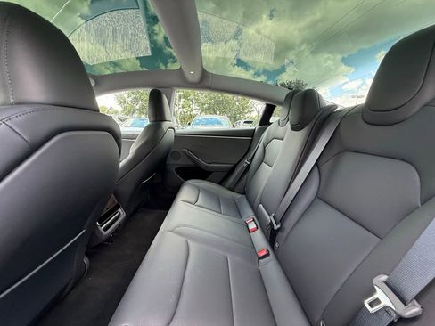Used 2025 Tesla Model 3 RWD image 15