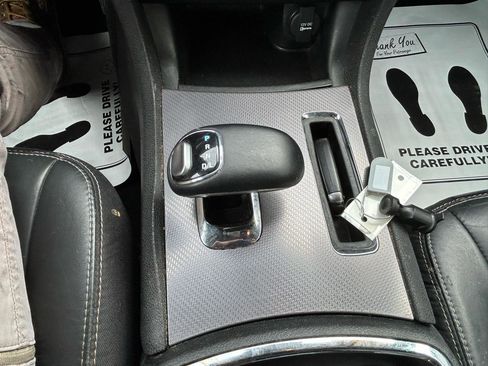 Used 2013 Dodge Charger SXT Plus RWD image 26