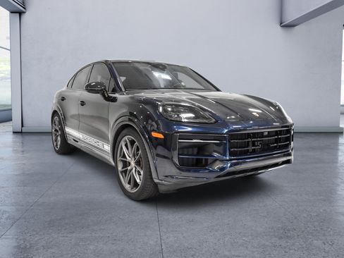 Used 2026 Porsche Cayenne GTS AWD/4WD image 8