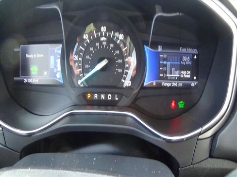 Used 2018 Ford Fusion S image 21