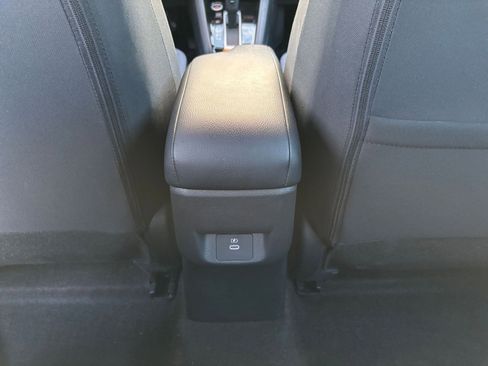 Used 2025 Nissan Versa SV image 23