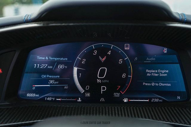 Used 2021 Chevrolet Corvette Stingray Premium Conv w/ Z51 Performance Package RWD image 29