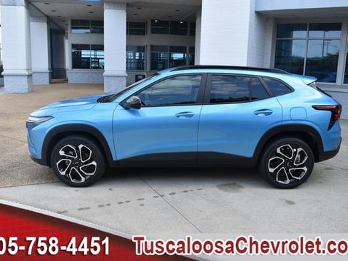 New 2026 Chevrolet Trax RS w/ Sunroof Package image 6