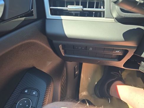 New 2026 Mitsubishi Outlander SE image 20