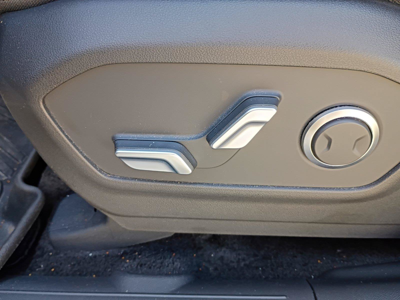 Used 2024 Hyundai Santa Fe XRT AWD/4WD image 16