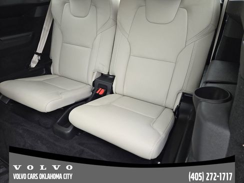 Certified 2023 Volvo XC90 B6 Ultimate w/ Lounge Package image 30