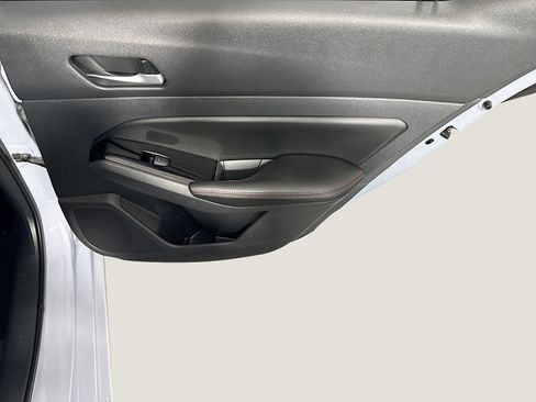 Used 2024 Nissan Altima 2.5 SR FWD image 28