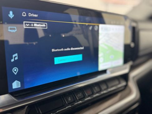 Used 2025 Chevrolet Silverado 2500 LT image 17