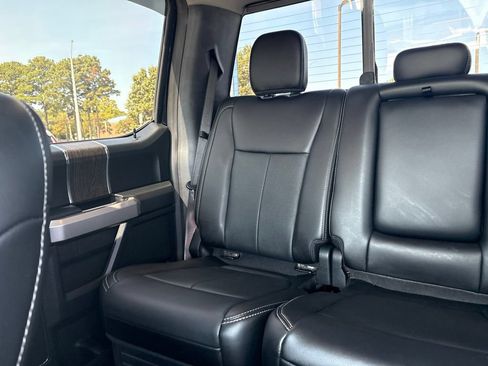 Used 2020 Ford F450 Lariat w/ Lariat Ultimate Package AWD/4WD image 18