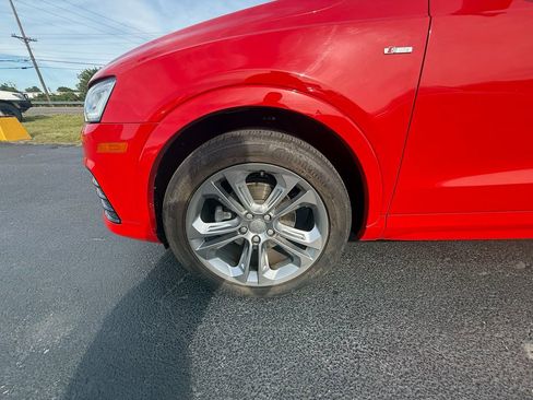 Used 2018 Audi Q3 2.0T Premium Plus w/ Premium Plus Package AWD/4WD image 10