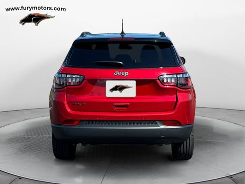 New 2025 Jeep Compass Limited w/ Sun & Sound Group AWD/4WD image 8