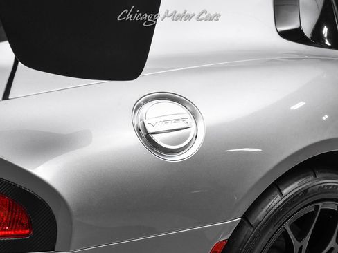 Used 2015 Dodge Viper SRT-10 RWD image 37