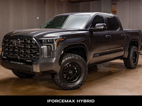 Used 2025 Toyota Tundra Platinum image 5