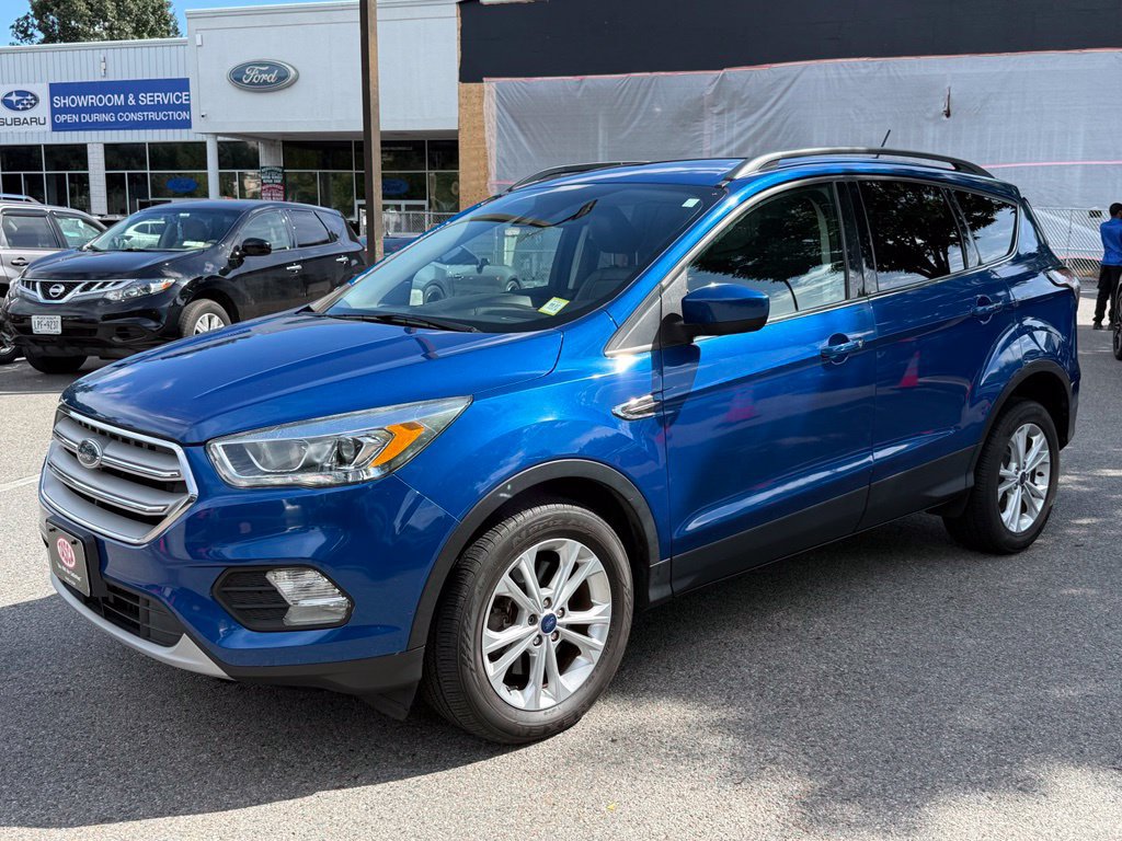 Used 2018 Ford Escape SEL w/ Ford Safe & Smart Package AWD/4WD image 4