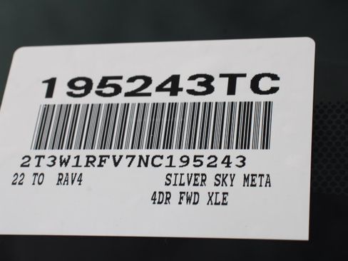 Certified 2022 Toyota RAV4 XLE image 31