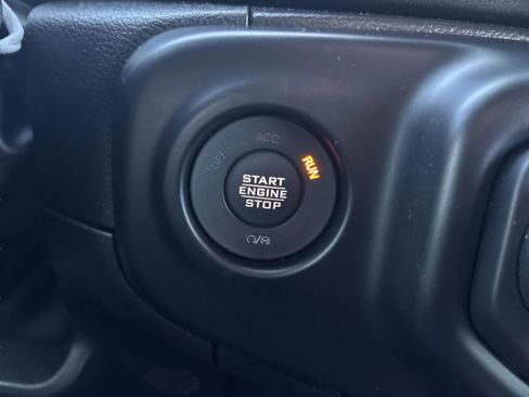 Used 2022 Jeep Wrangler Unlimited High Altitude image 20